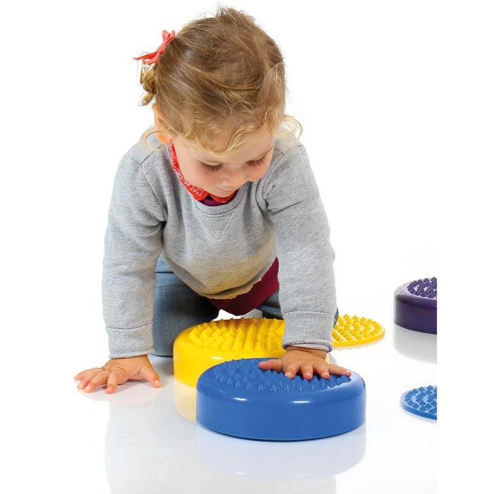 Togu Balance-Pad Senso Balance Kissen Set Rot, Ø 16cm, Reflexzonenmassage, 2 Stück 3 Togu Balance-Pad Senso Balance Kissen Set Rot, Ø 16cm, Reflexzonenmassage, 2 Stück – Bild 3