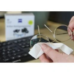 Zeiss Brillenputztücher Brillen-Reinigungstücher, Streifenfrei, Einzeln Verpackt, 200 Stück -Einhell Verkaufsshop 0c1ae4e27d6d36fd1bf549d4d5270978f53ba241 brillenputztuecher zeiss brillen reinigungstuecher