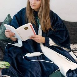 Navaris Heizdecke Poncho, Blau / Weiß, 3 Temperaturen, Abschaltautomatik, 180 X 130cm -Einhell Verkaufsshop e4615d22c4732de3749447de9ced3a33a937258f heizdecke navaris poncho blau weiss